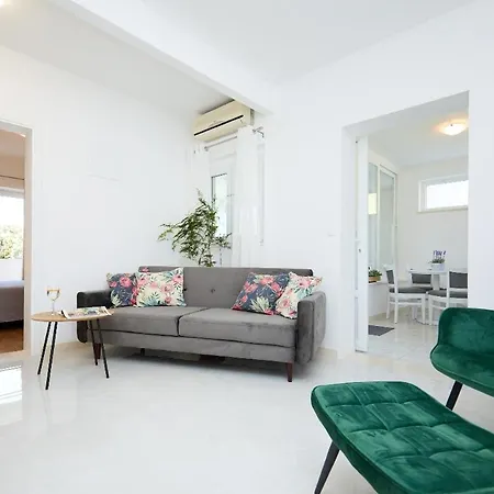 Summer Chill 3 Apartamento Trsteno